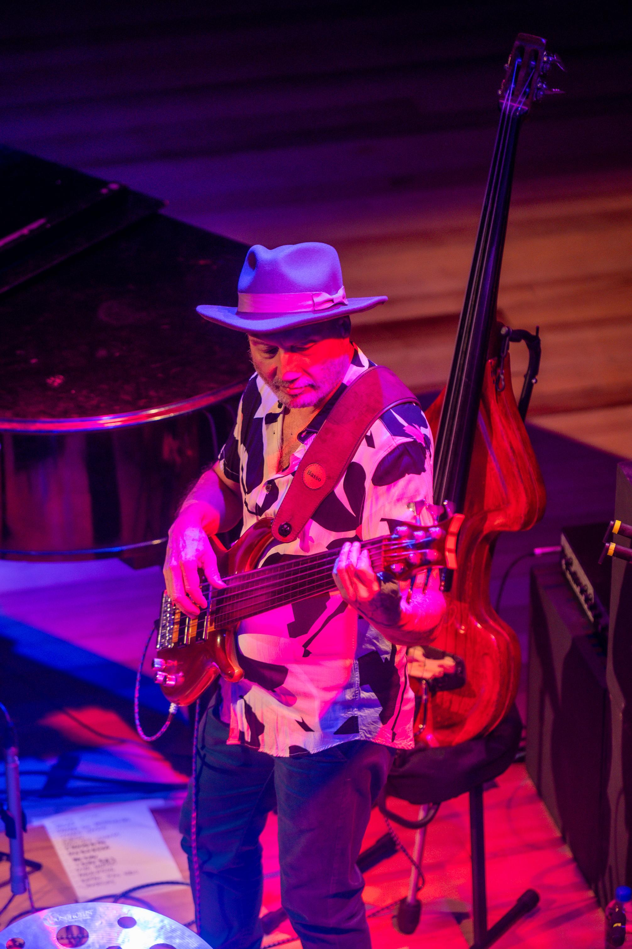 Jambo Trio e Mike del Ferro - @zecarlosdeandrade 0137