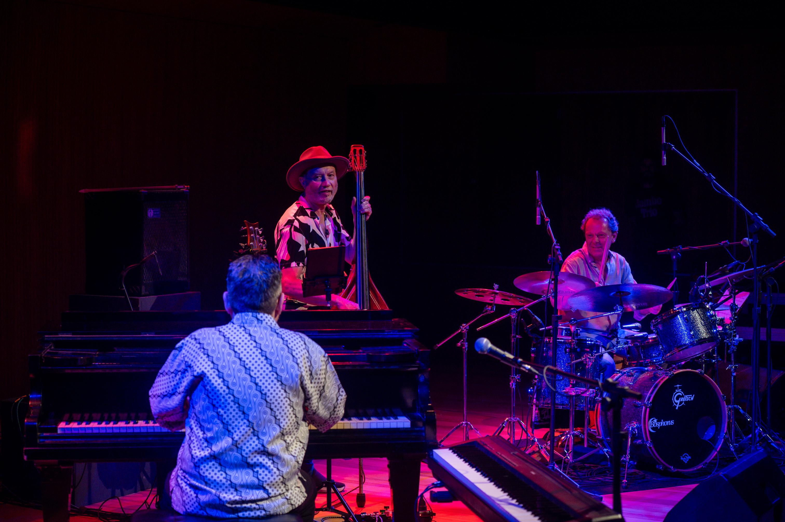 Jambo Trio e Mike del Ferro - @zecarlosdeandrade 0259