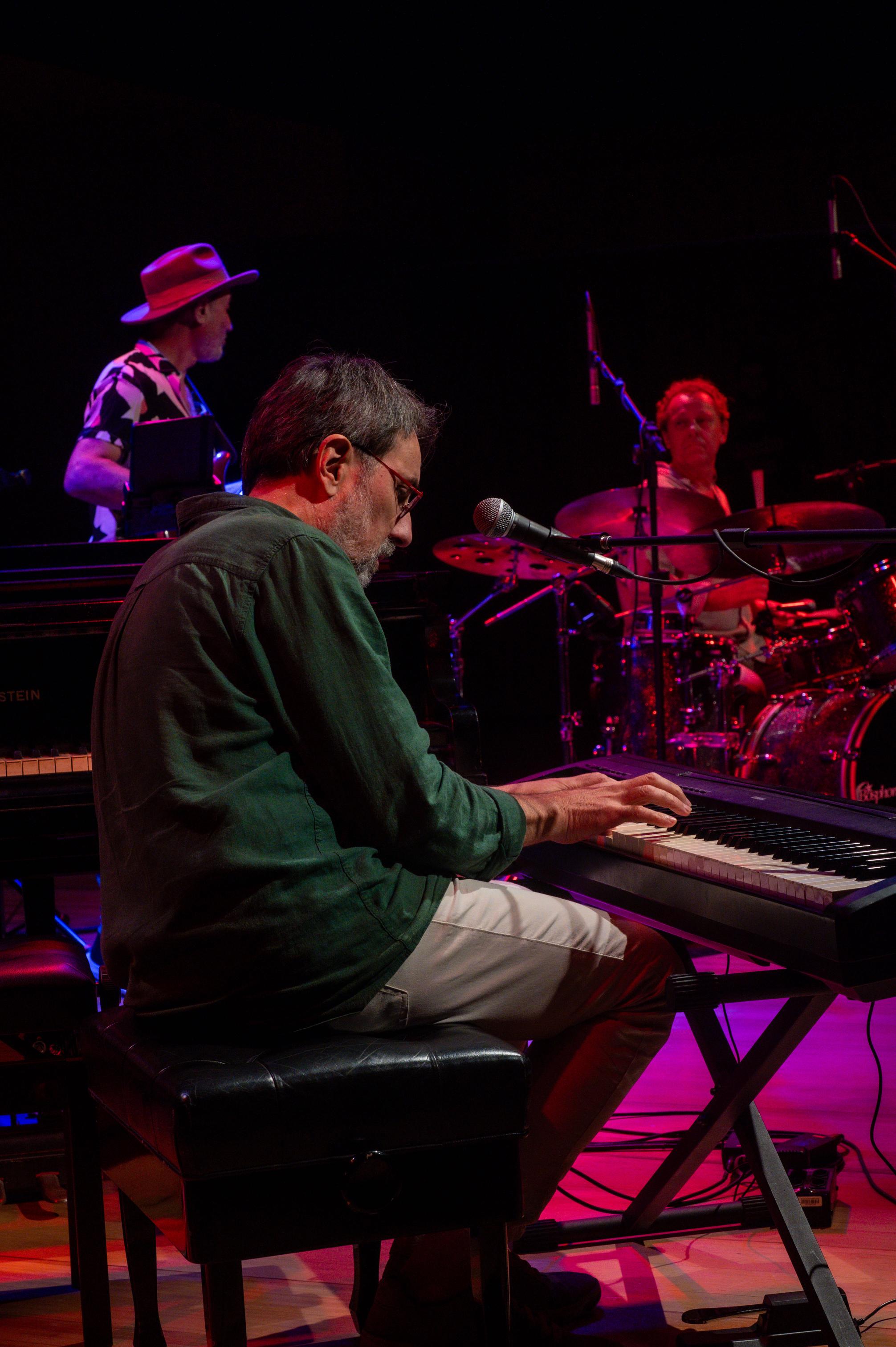 Jambo Trio e Mike del Ferro - @zecarlosdeandrade 0613